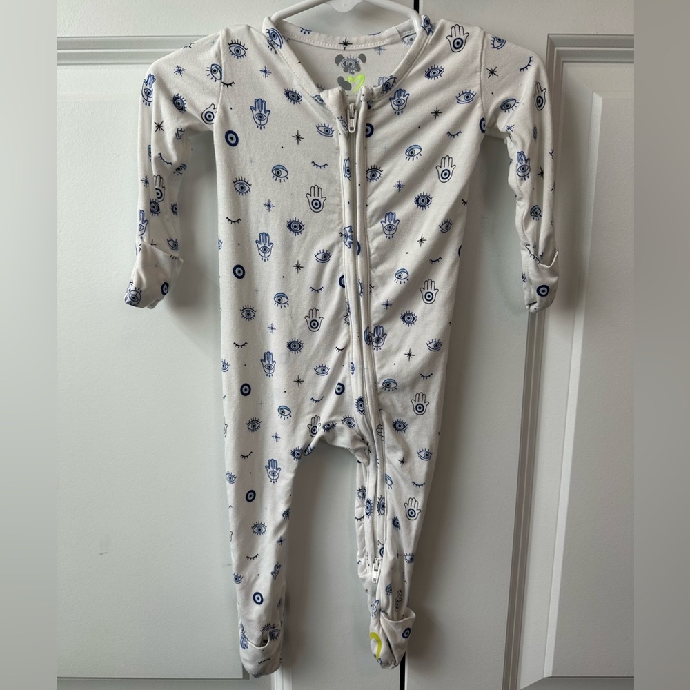 Bellabu Bear The Eye Bamboo Convertible Footie (Size 3-6 Months)